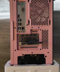 Rosa AMD Gaming PC mit Ryzen 7 2700X und RX 6700 10GB