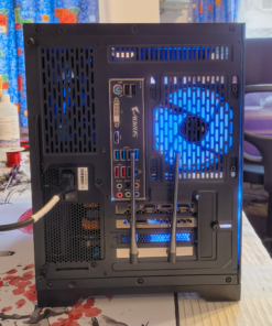 refurbished Schwarzen AIGO PC mit Ryzen 7 3800X und RTX 2080Ti 11GB