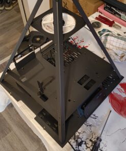 Gebrauchtes AZZA Pyramid 804 PC Gehäuse kaufen Extravagantes Show-Case